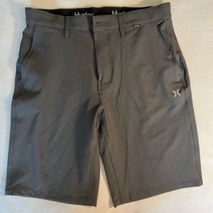 Hurley Hybrid Space Dye Bermuda
Walk Shorts.  Gray. Excellent condition. Size 30